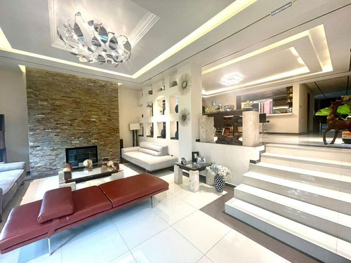 Casa En Venta, Mayorazgos Del Bosque, 5 Recamaras