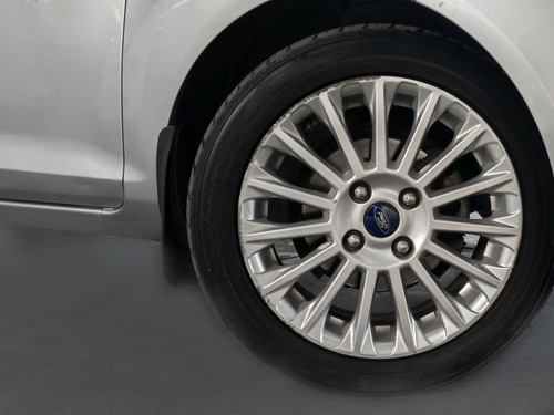 Ford Fiesta 1.6 Titanium Powershift 2015