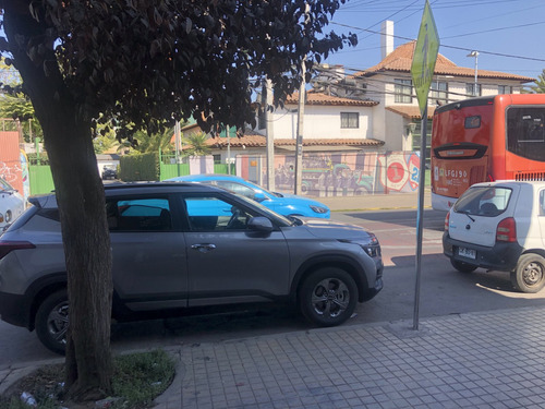 Arrienda Local Comercial 50 M2, Esquina Av. Balmaceda &