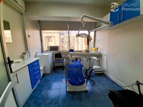 Centro Médico Odontológico Con 7 Privados En Venta Santiago