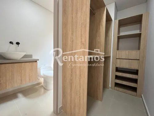 Apartamento En Venta En El Tesoro. Cod V775867