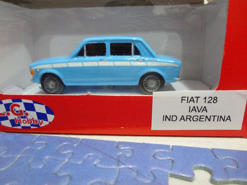 Fiat 128 Iava Celeste Raya Blanca- 1/43 Alucinante Replica