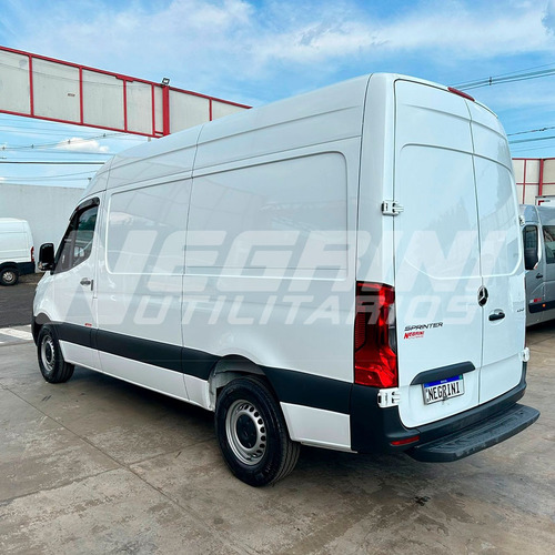 Mercedes-Benz Sprinter 2.2 CDI DIESEL FURGÃO 416 TA LONGO MANUAL