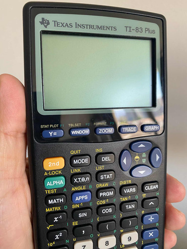 Calculadora Ti 83 Plus Texas Instruments