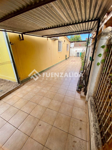 Casa En Venta En Estación Central A Pasos De Metro Las Rejas