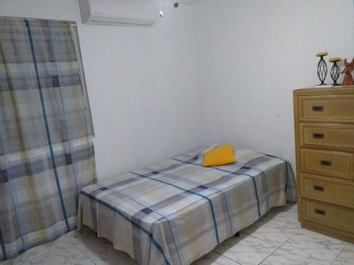 Imagen 2 de 11 de Alquilo Apartamento Semi Amoblado. Parque Lefevre. $750