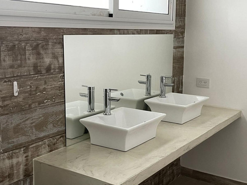 Imagen 5 de 15 de Casa En Venta Canton Barrio Islas Espejo De Agua 2475