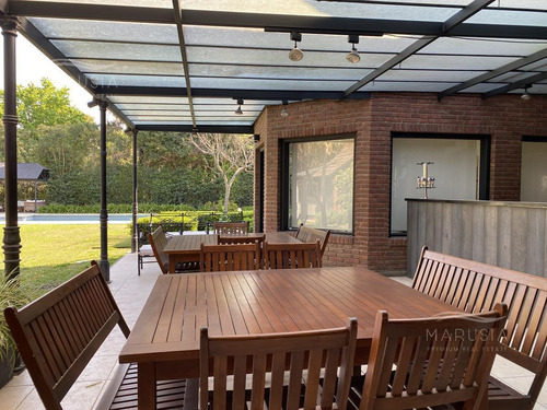 Venta O Alquiler Casa De 5 Dormitorios En Mayling