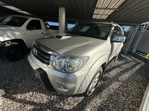 Toyota SW4 3.0 I Srv 4x4 (2009)