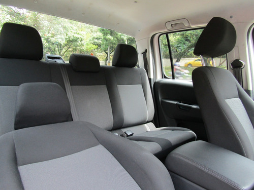Imagen 14 de 14 de Volkswagen Amarok Trendline 4x4