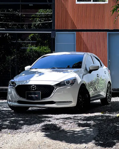 Mazda 2 Grand Touring LX