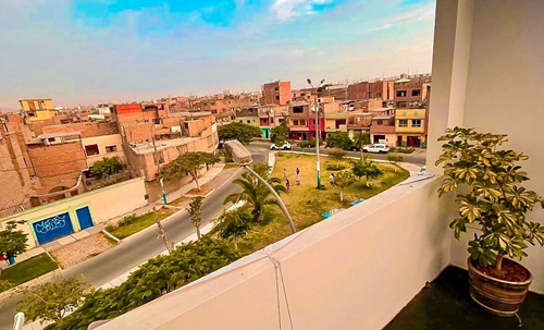 Imagen 1 de 22 de Venta De Casa Multifamiliar Urb. San Jose- Smp