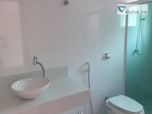 Imagem 8 de 20 de Casa Com 3 Dormitórios À Venda, 210 M² Por R$ 1.800.000,00 - Alphaville - Santana De Parnaíba/sp - Ca0323