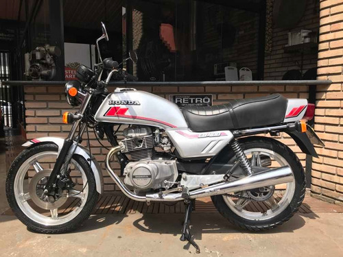 Honda Cb 400 1982 Garagem Retrô