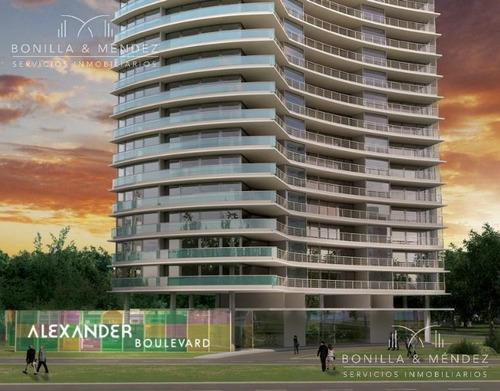Alexander Boulevard, 2 Suites, Toilette, Garage, A Estrenar