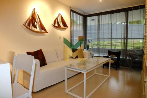 Vende Apartamento De 2 Dormitorio En Edificio Unique, Punta Del Este