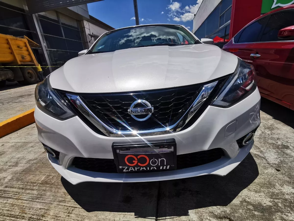 Nissan Sentra 1.8 Advance Cvt