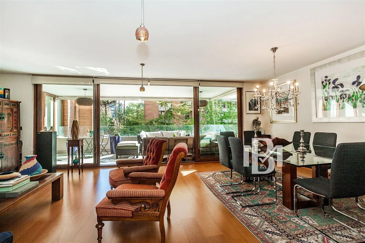Imagen 2 de 18 de Departamento En Venta En Jardín Del Este Vitacura