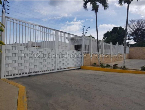 Lolimar Fernandez Vende Casa En Cabudare Lara Venezuela Zona La Mata