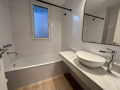Departamento En Alquiler En Skyroof, Nordelta