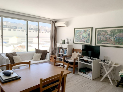 Venta Punta Del Este Edificio Apolo 1 Dormitorio Y Medio