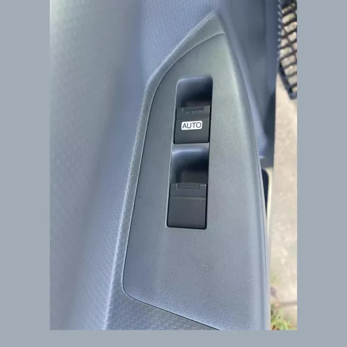 Switch Elevavidrios Chevrolet Npr/frr/nqr Reward 2012-2022