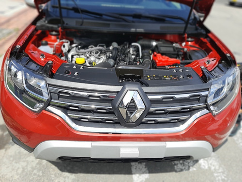 Imagen 6 de 23 de Duster Iconic 1.3t 4x4 Mt Modelo 2023