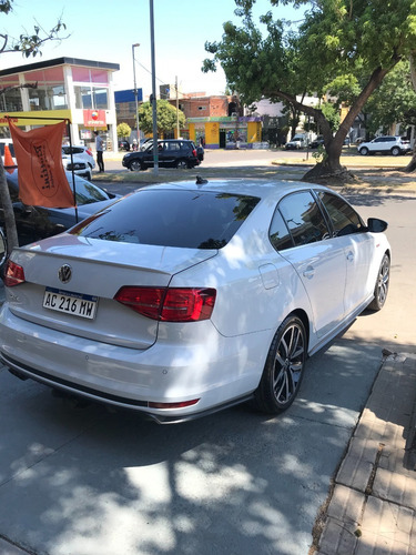 Imagen 5 de 16 de Volkswagen Vento Gli Dsg + Nav