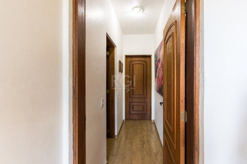 Casa Em Ponta Grossa Com 3 Dormitórios - Lu430278