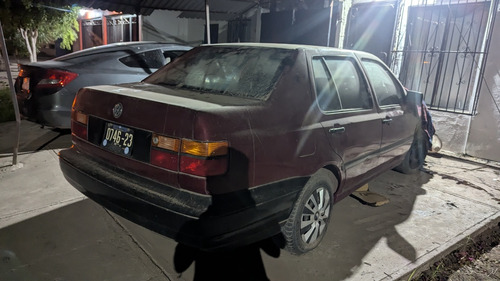Volkswagen Jetta 2.0 Cl Mt