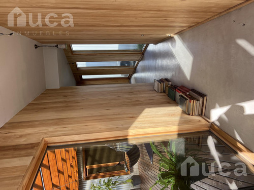 Venta | Casa Nueva De Increible Diseño En Magico Entorno Natural Sobre Laguna