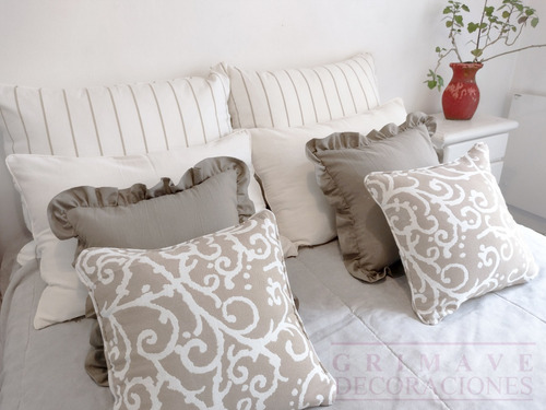 Imagen 2 de 4 de Almohadon Tusor Volado 40x40. Caballito Envio T/pais.