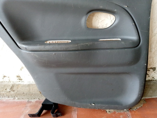 Tapiceria Puerta Trasera Izquierda Mitsubishi Signo (Usado)