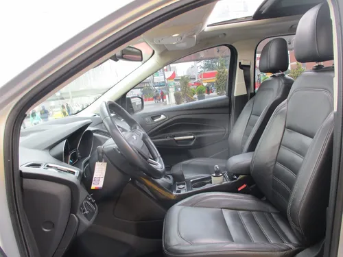 Ford Escape Titanium 4x4 2000cc At Aa