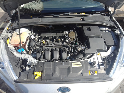 Imagen 14 de 25 de Ford Focus 2.0 Titanium En Buen Estado (cf)
