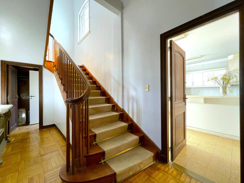 Casa 6 Ambientes En C. Melo 1101 Esquina Gaspar Campos - Vicente Lopez
