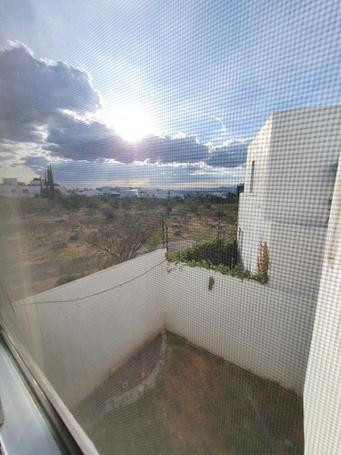 Vendo Casa En Centro Sur, Claustros De Las Misiones, Roof Garden, 3 Niveles