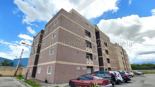Imagen 2 de 14 de Apartamento Duplex 160m2 Remodelado En Maracay Ljsa 21-26568