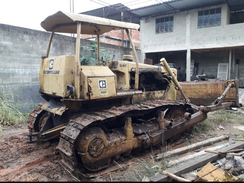 Imagem 4 de 4 de Caterpillar