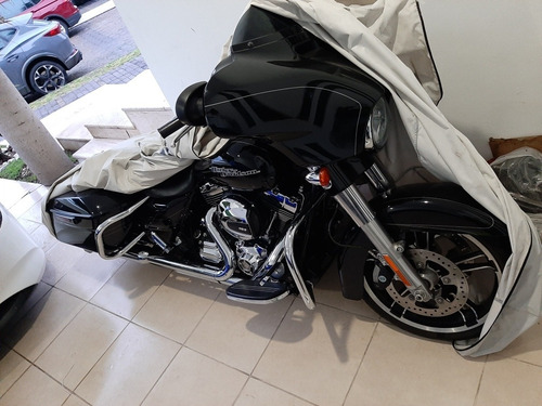 Imagen 2 de 12 de Harley Davidson Street Glide