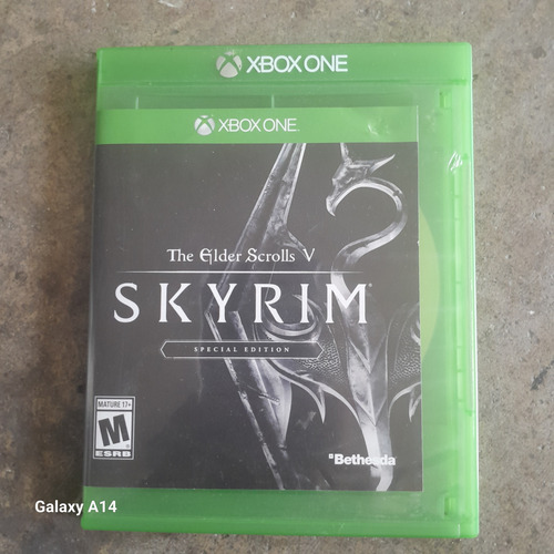 The Elder Scrolls V: Skyrim Bethesda Xbox One (Usado)