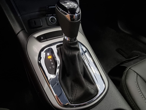 Imagen 16 de 17 de Chevrolet Cruze 5 P Lt Ph