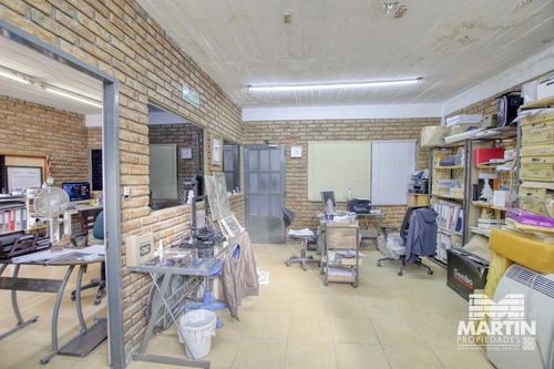 Imagen 3 de 30 de Depósito Apto Todos Los Rubros En Zona Fabril.