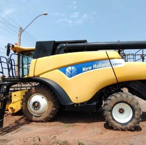 Colheitadeira New Holland Cr 9060 Ano 2013