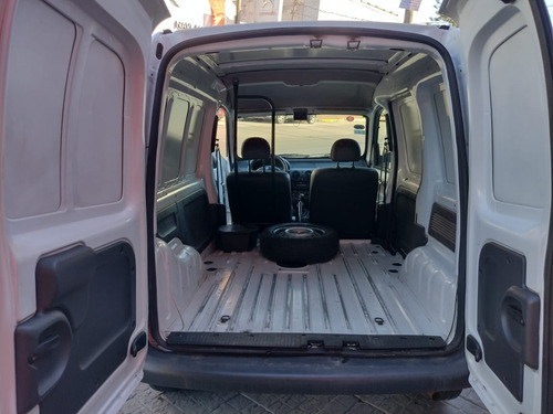 Imagen 9 de 11 de Renault Kangoo Furgon 1.6 Gnc 2016