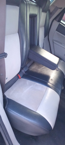 Jeep Grand Cherokee Limited V8 Power Tech 4x2 At