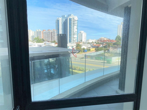 Apartamento, 1 Dorm Y Medio, Aidy Grill, Punta Del Este, Alquiler- Ref: 1072