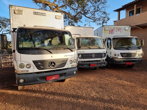 Imagem 6 de 7 de Mercedes Accelo 815 Ano 2014 Baú 3/4 Randon