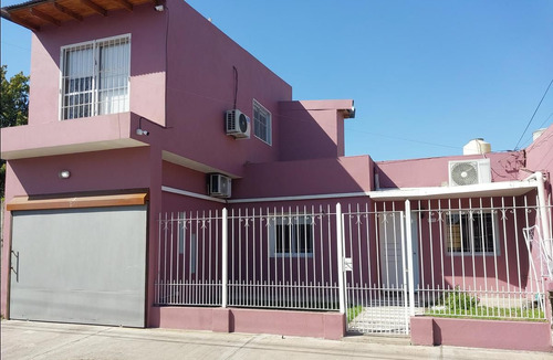 Casa Refaccionada A Nuevo - En Venta Merlo