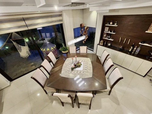 Exclusiva Casa En Venta - Residencial Hacienda San Antonio, Metepec